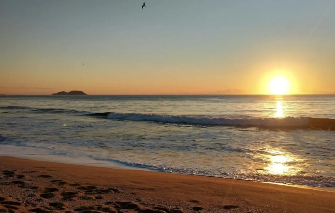 Penareia Floripa Beach Hotel Florianópolis